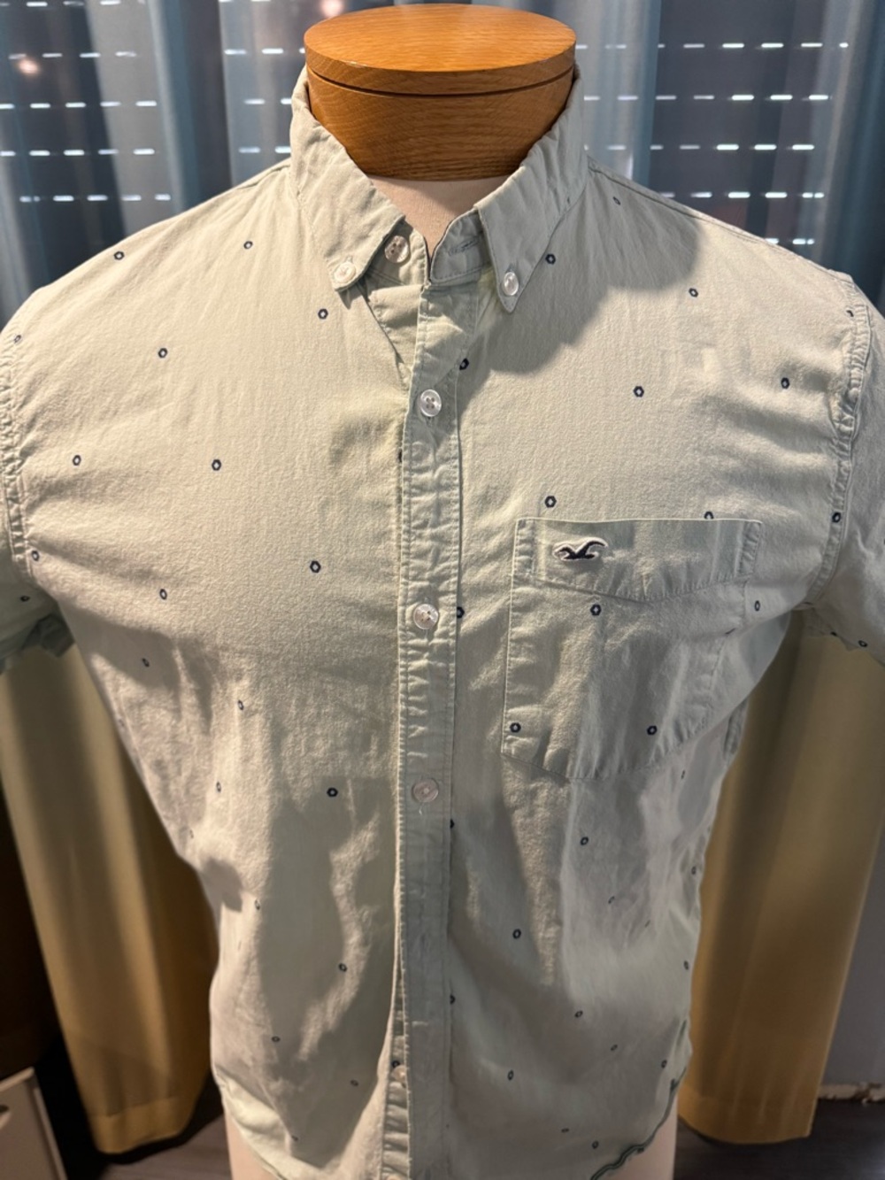 Hollister Light Cream Short-Sleeve Button-Down with Navy Micro Dots